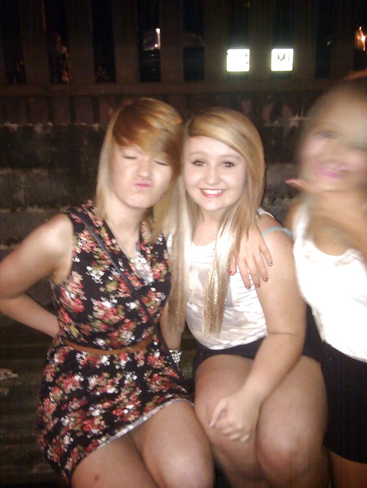 Tight jóvenes faldas apretadas 7
 #34632178