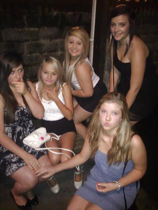 Tight jóvenes faldas apretadas 7
 #34632184