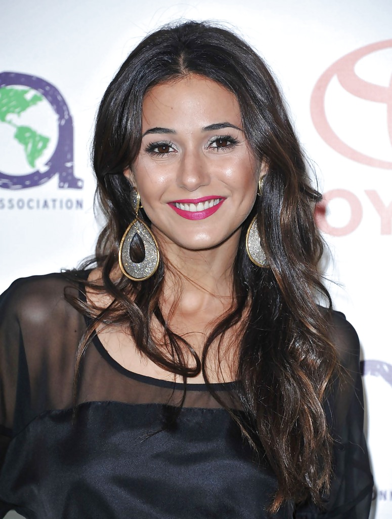 Emmanuelle chriqui
 #35078748