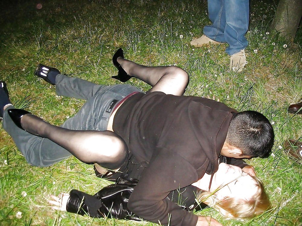 Sexy Milfs Ficken Dogging Zum Orgasmus #26037249