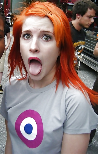 Hayley Williams Photos 2 #25043109