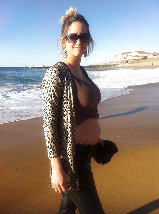 Sabrina enceinte
 #23597343