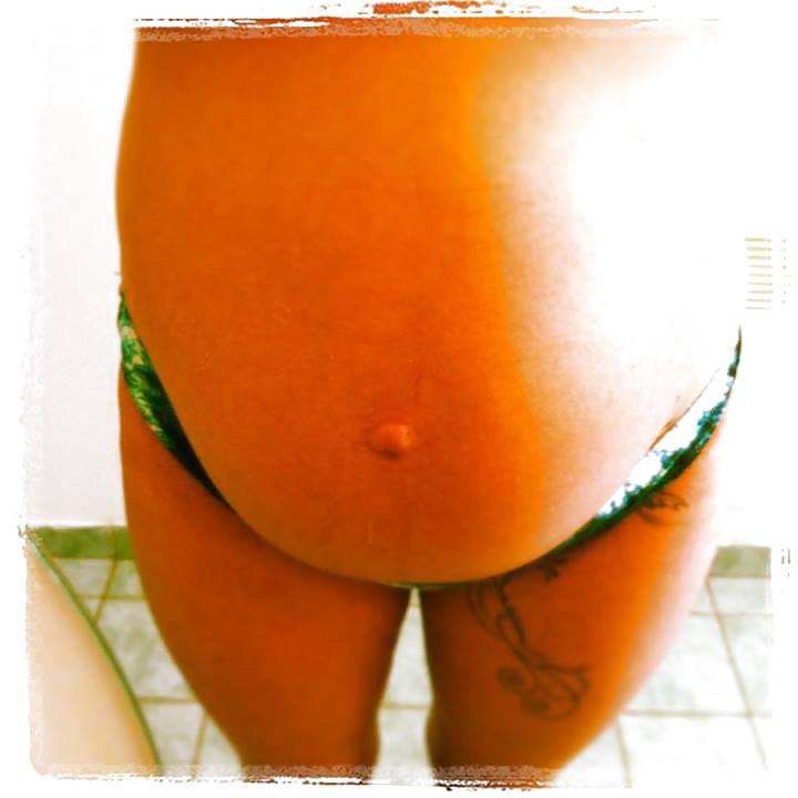 Sabrina enceinte
 #23597362