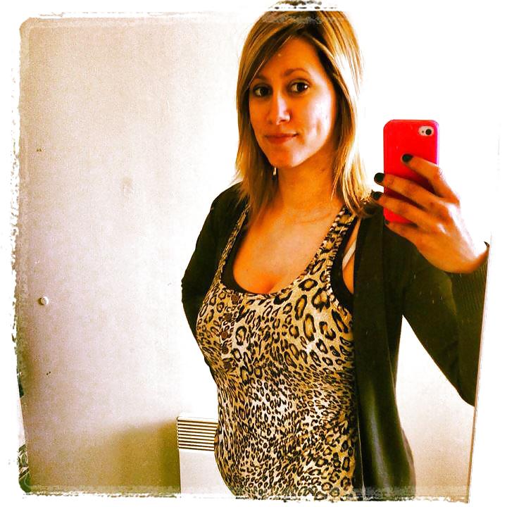 Sabrina enceinte
 #23597378