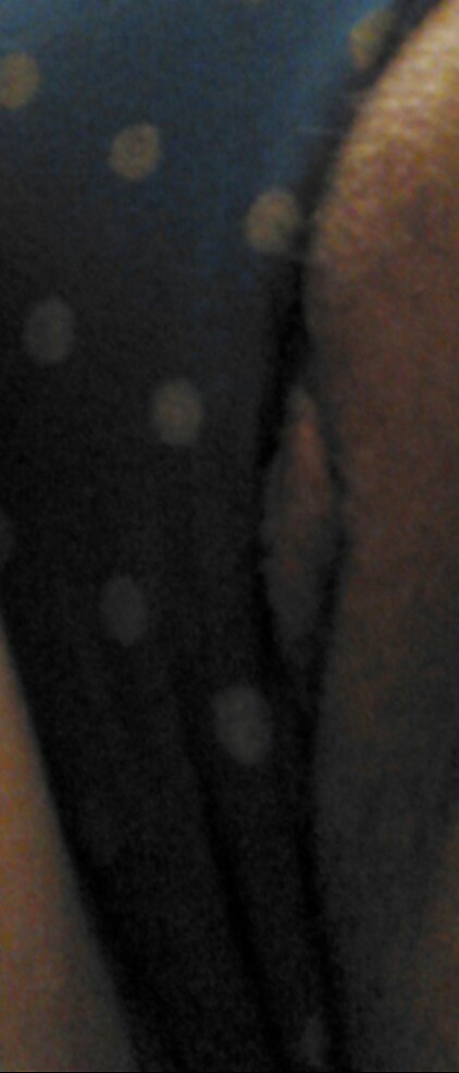 Más miradas a las bragas 
 #23165834