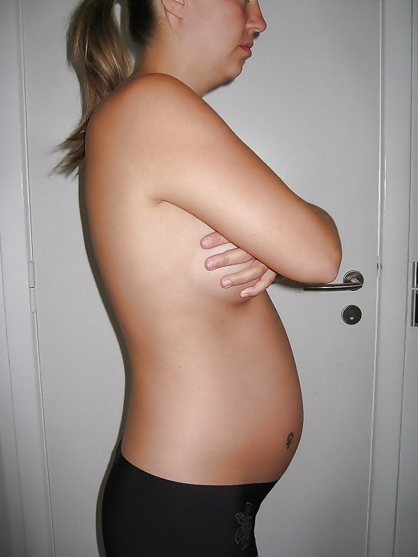 Marie enceinte-pregnant
 #27097150