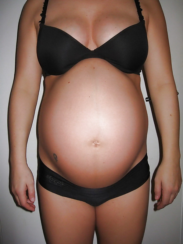 Marie enceinte-pregnant
 #27097299