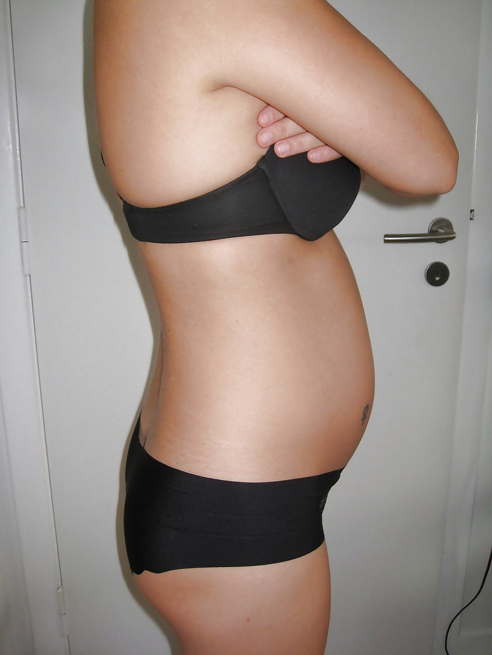 Marie enceinte-pregnant
 #27097368