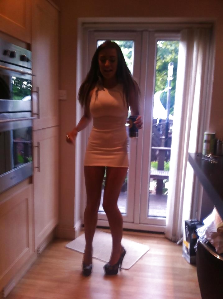 Would you empty your balls in chav Paige? 2 #31598611