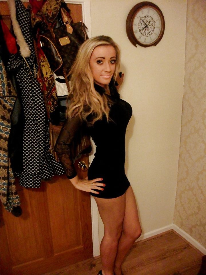 Would you empty your balls in chav Paige? 2 #31598612