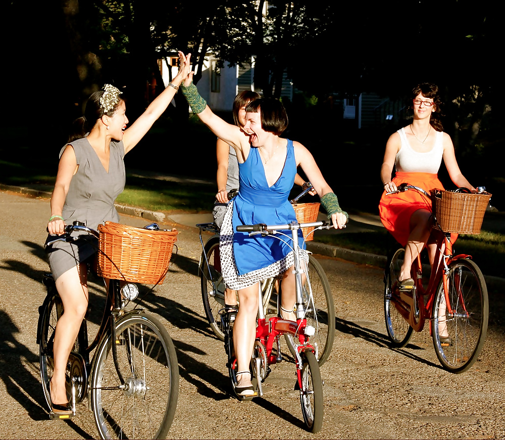 Bicicletas y scooters
 #24973143