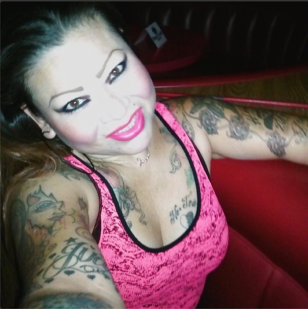 Latina Sluty Milf With Tats 1637340