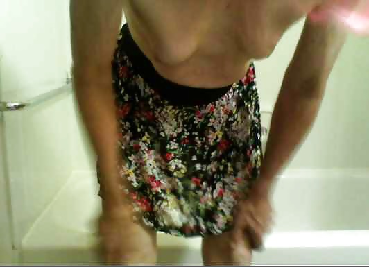 Flower skirt and bath #32005084