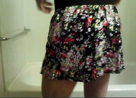 Flower skirt and bath #32005086