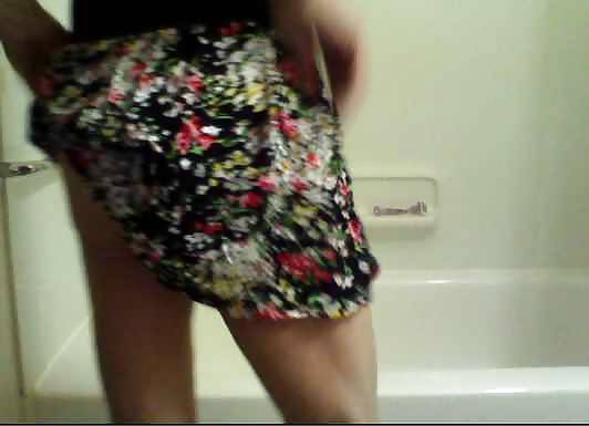 Flower skirt and bath #32005087