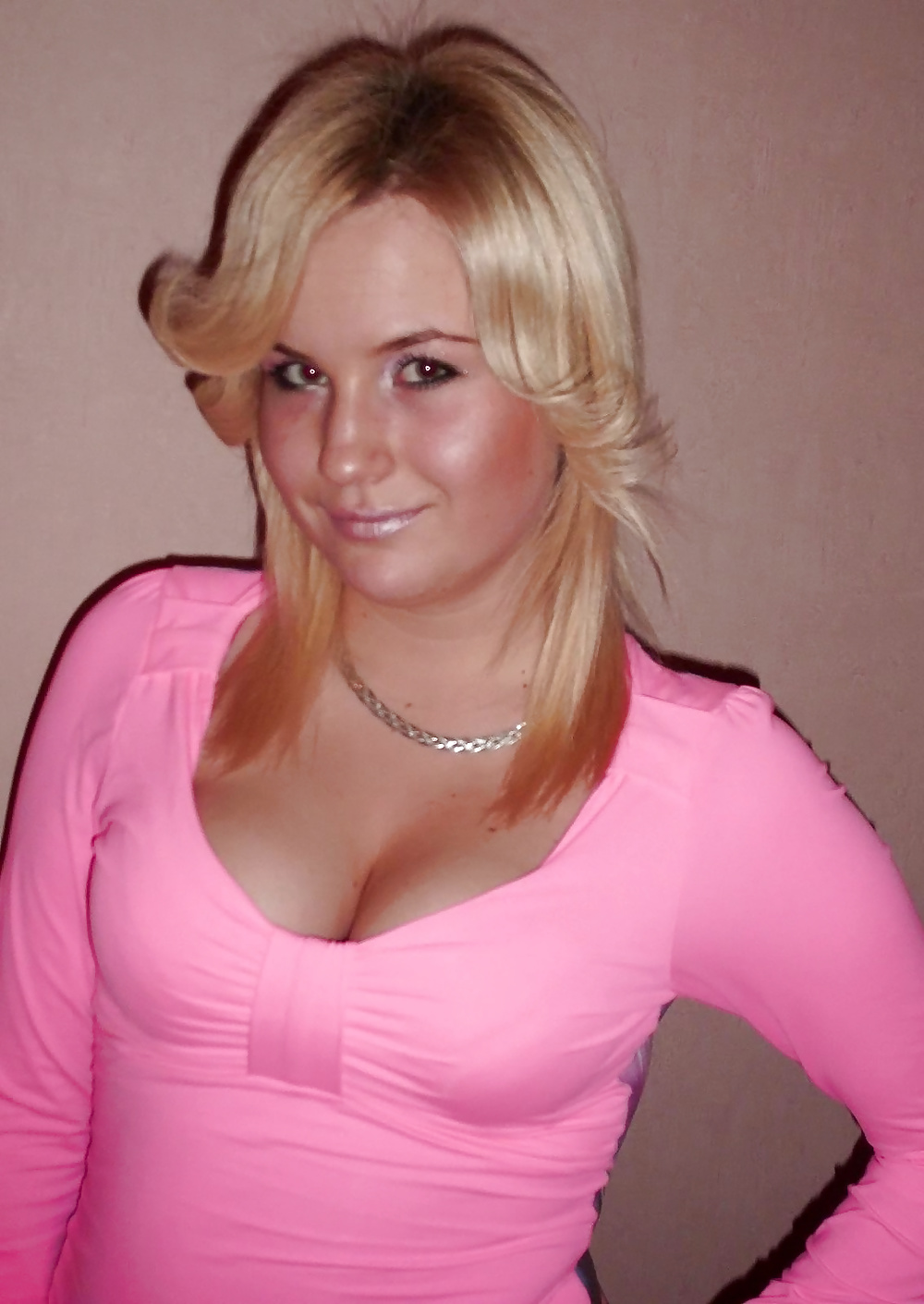 Amateur Blonde Teen Posing 3. #40168189