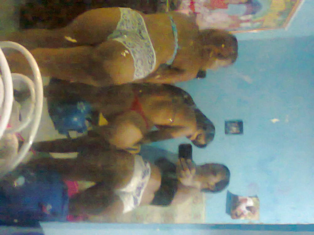 Direto da favela de hellcife 2
 #36212702
