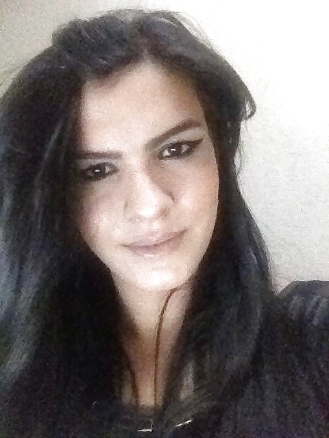 ベンベン
 #37912605