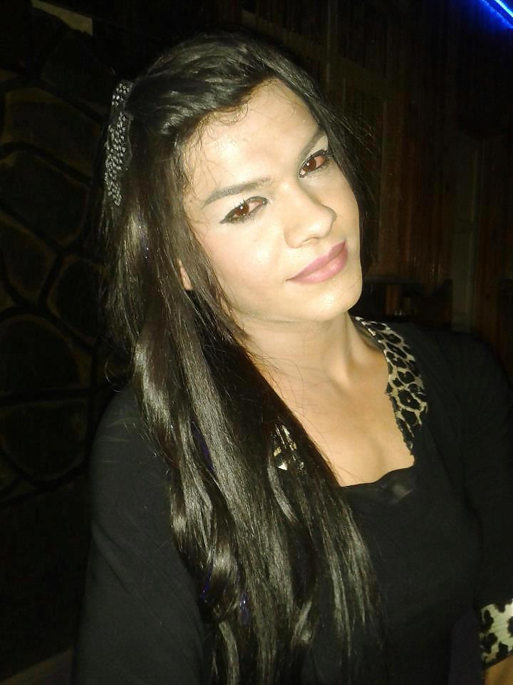 ベンベン
 #37912612