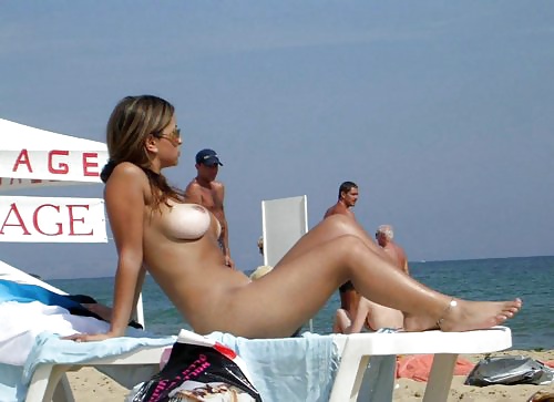 Spiaggia ragazze tette
 #24950340