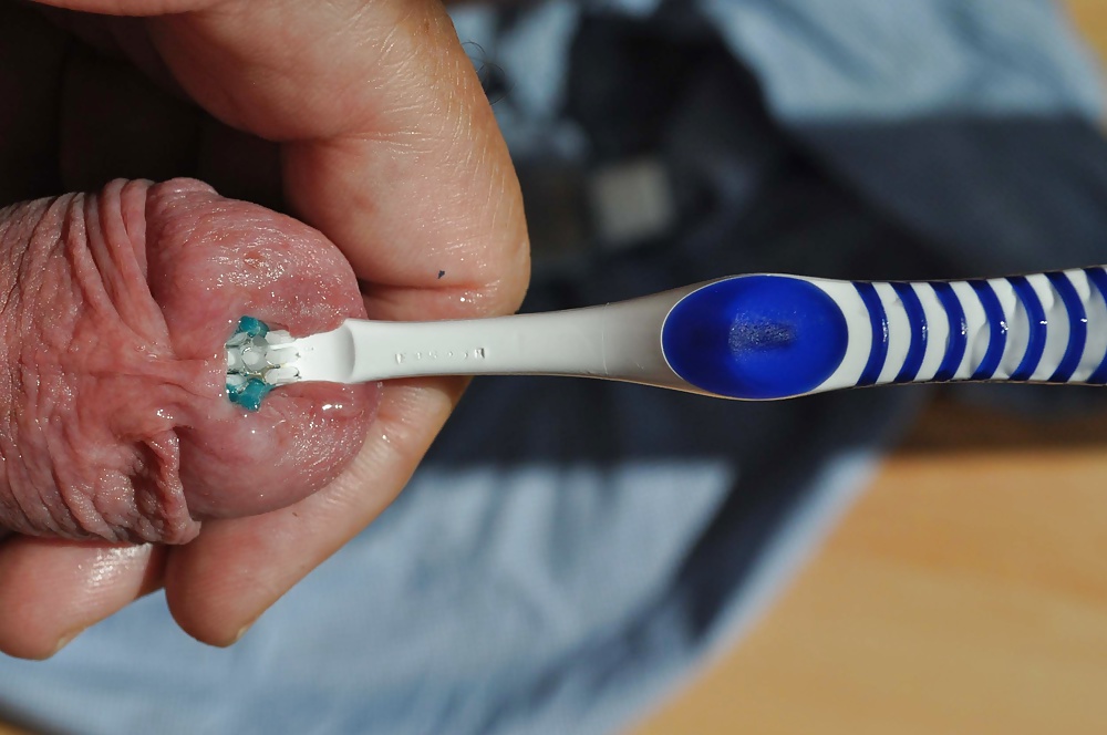 Urethra play toothbrush #29372982