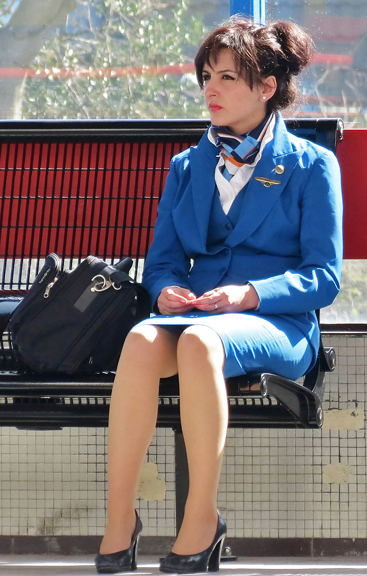 Air hostess #25069220