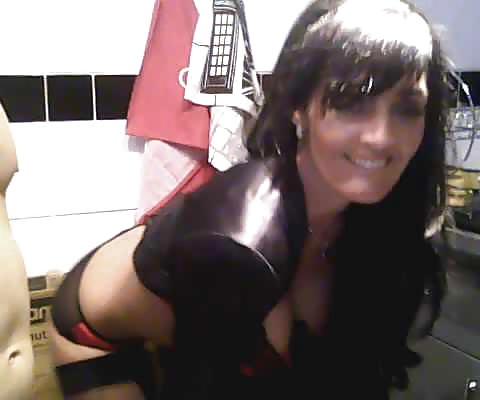 Hai visto Gemma la milf di Edimburgo?
 #30701674