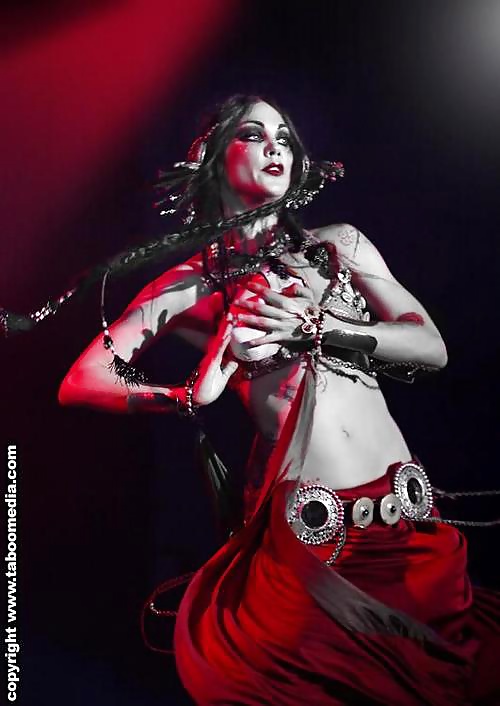 Gorean slavegirls
 #40081686