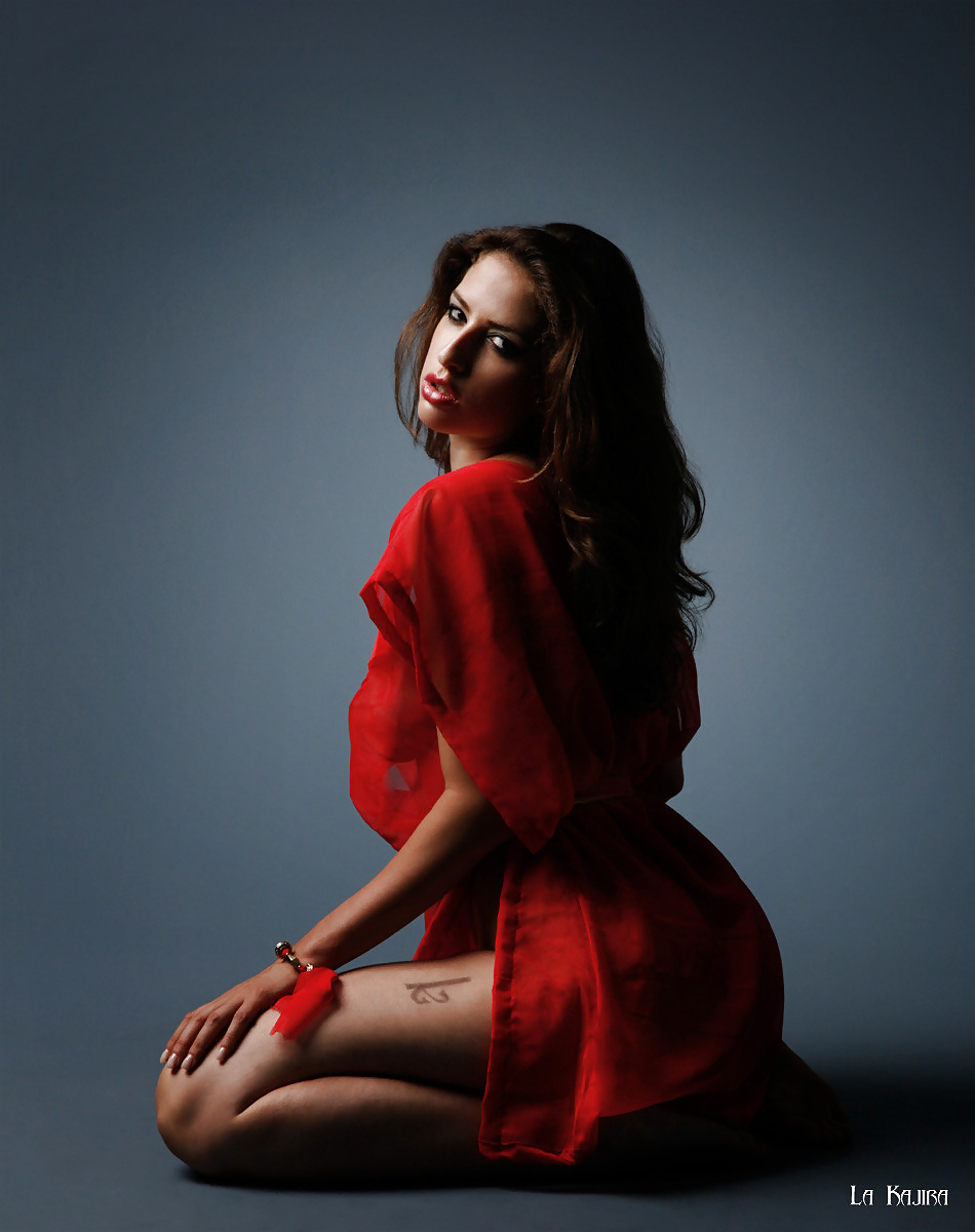 Gorean slavegirls
 #40082079