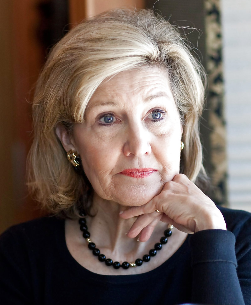 Love jerking off to conservative Kay Bailey Hutchison #25835597