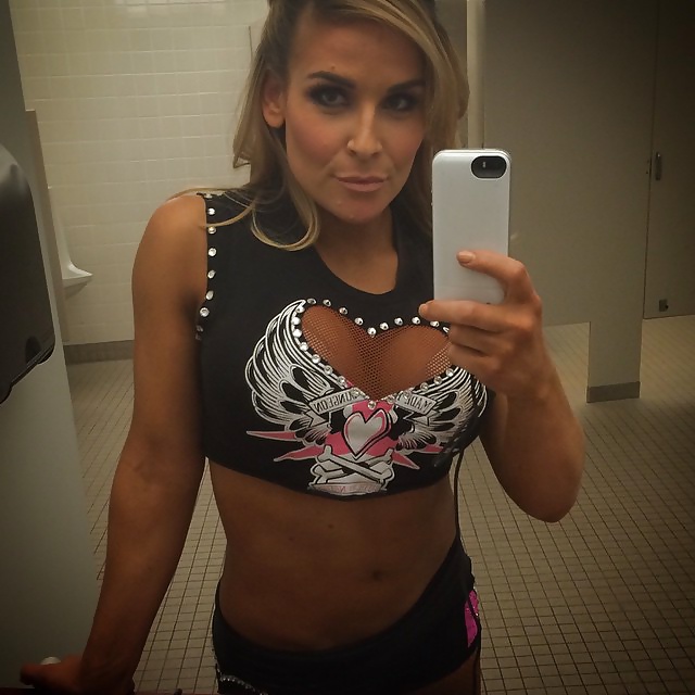 Natalya
 #32187256