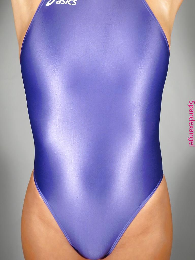 Swimsuit - Swimwear - Swimming Costume - Lycra Spandex #33181552