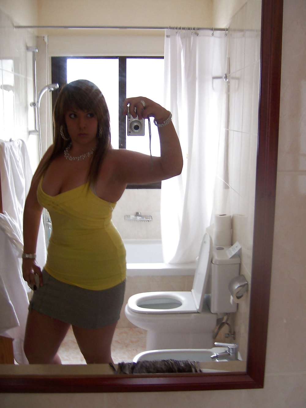 Chloe from Luton #28780856