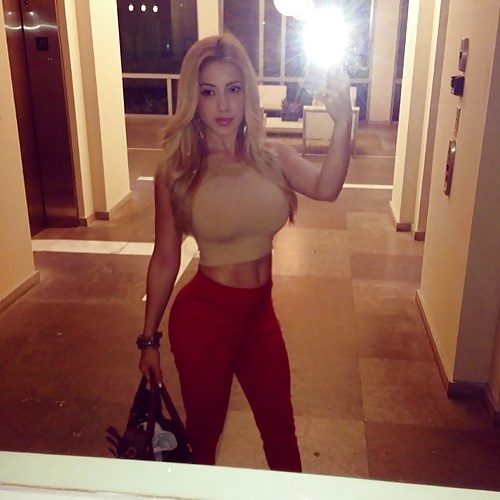 Valeria Orsini #41016578