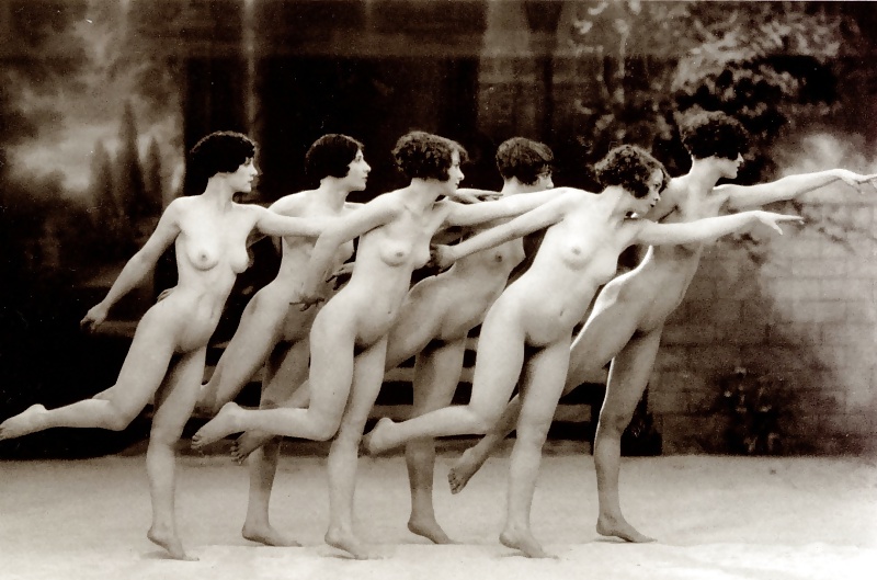 1920s Babes, Flappers, and curves #35186685