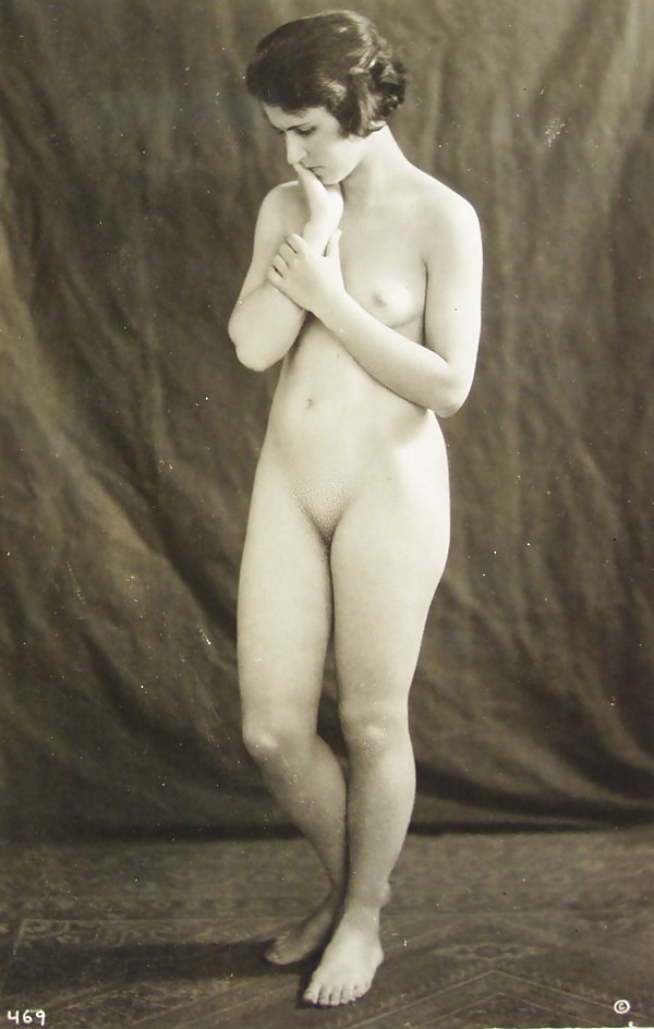 1920s Babes, Flappers, and curves #35186719