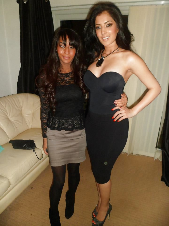 aturdidoras indias
 #28523602