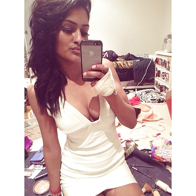 aturdidoras indias
 #28523683