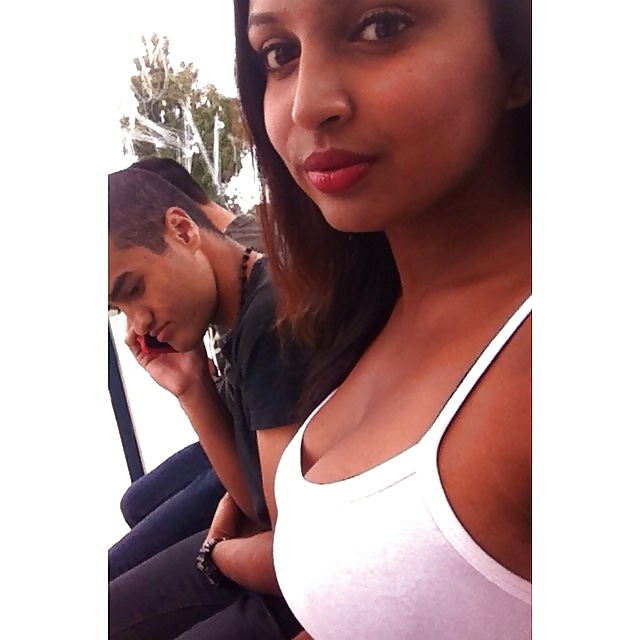 aturdidoras indias
 #28523825