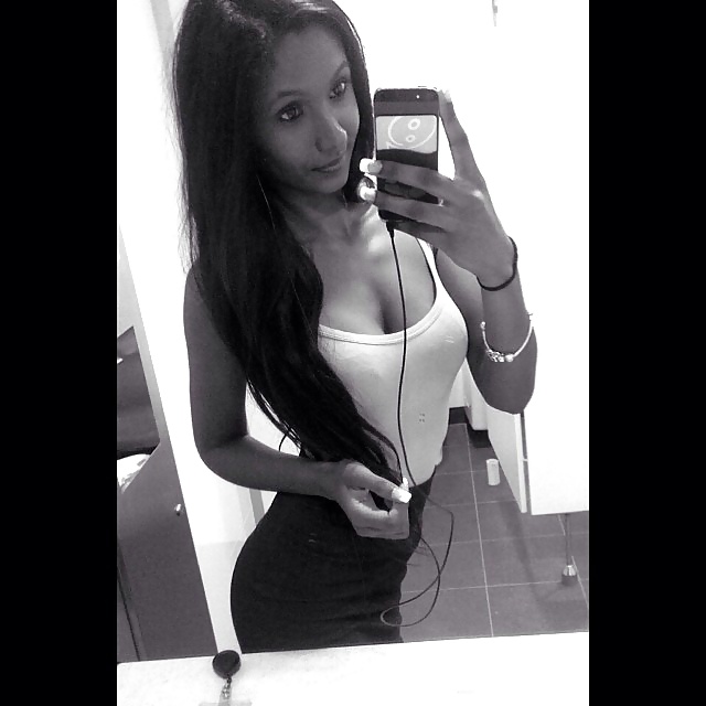 aturdidoras indias
 #28523895