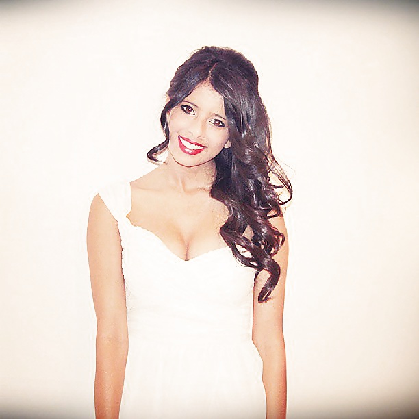 aturdidoras indias
 #28523980