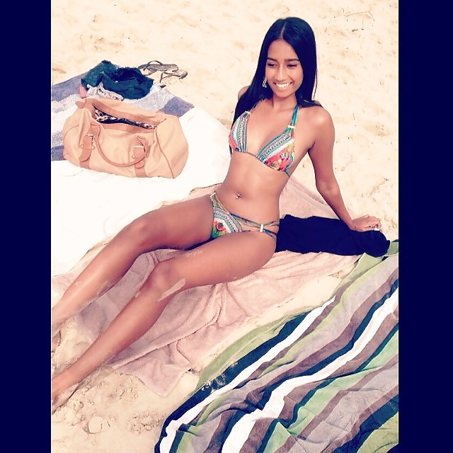 aturdidoras indias
 #28524010