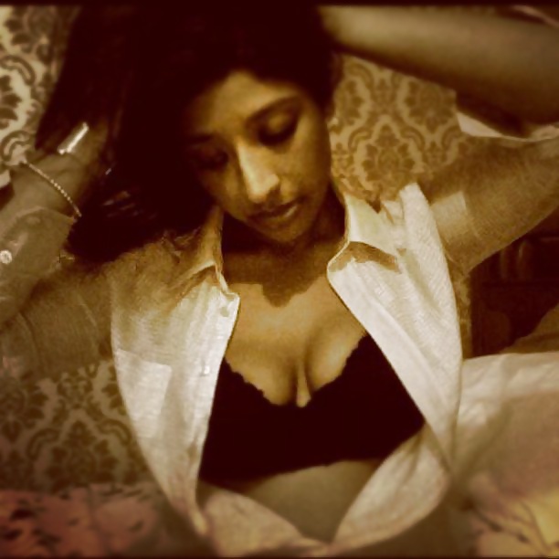 aturdidoras indias
 #28524079