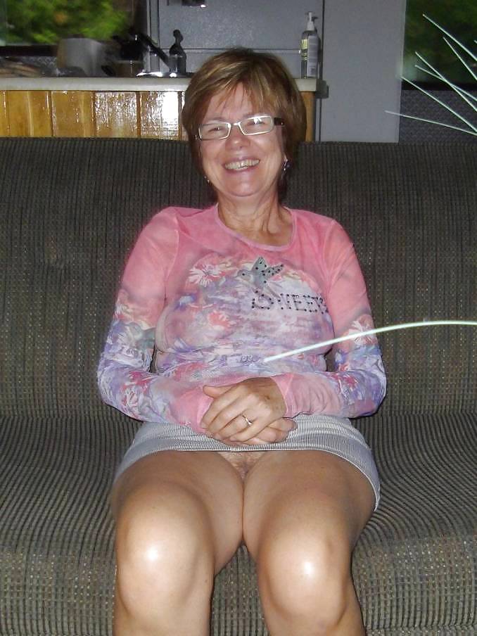 熟女のコキーヌ
 #23833221