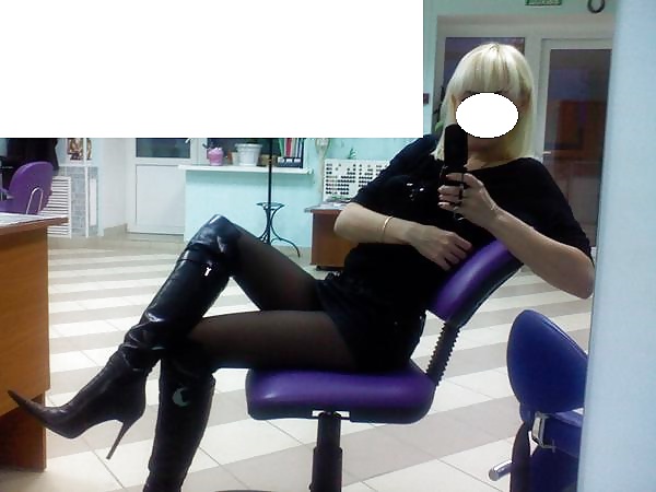 Mi madre 2
 #23990167