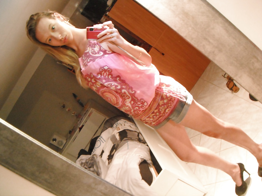 Coralie la suceuse du sud
 #32583050