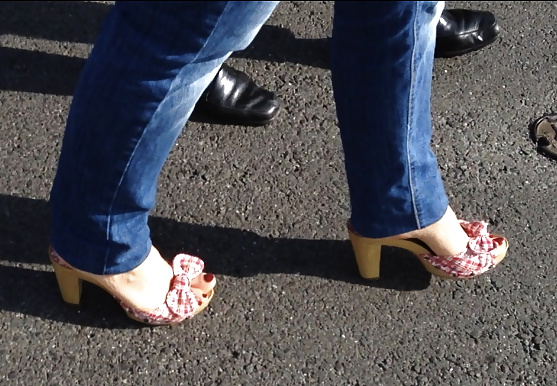 Walking in mules #35030135