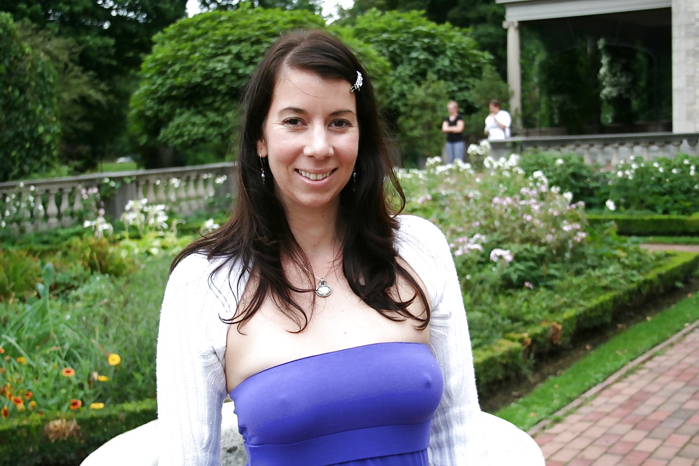 Sie Mag Zeigen - Sie Mag Zu Zeigen, #26693136