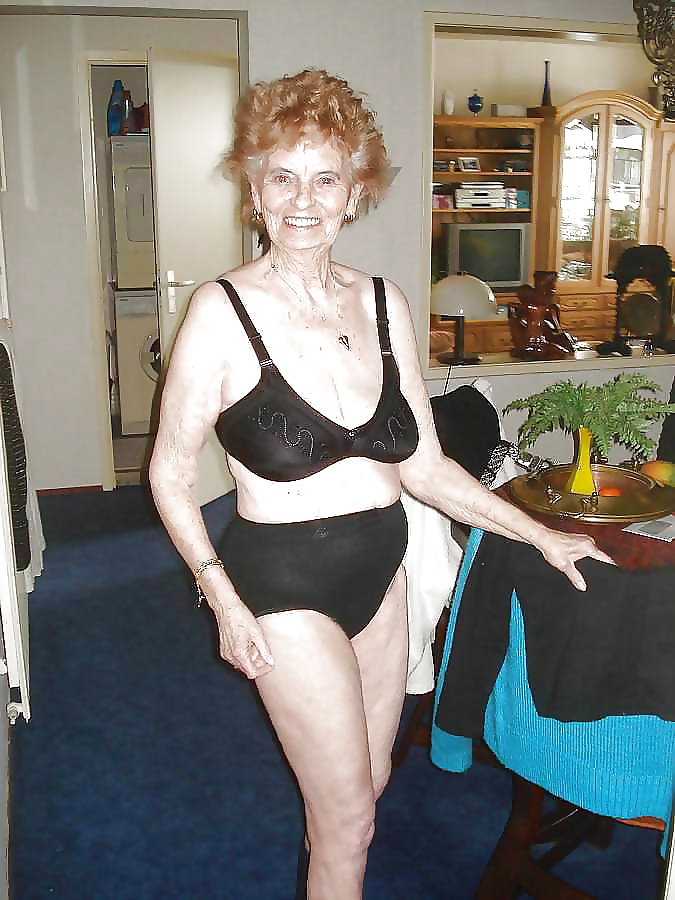 Grannies in their bra and knickers6 #39024235