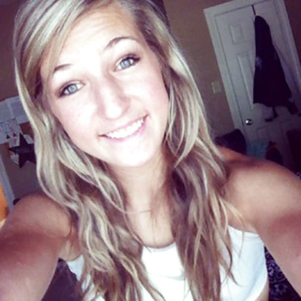 Ein Amerikanisches Mädchen Lauren B Genannt. #23507300